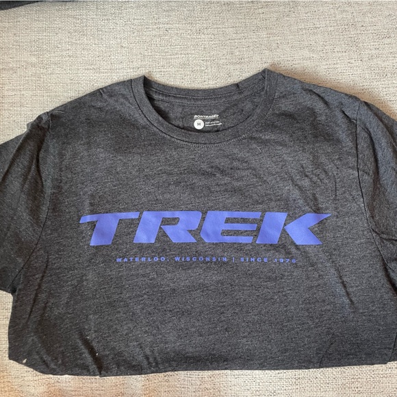 Short Sleeve Trek Tee - Picture 2 of 2